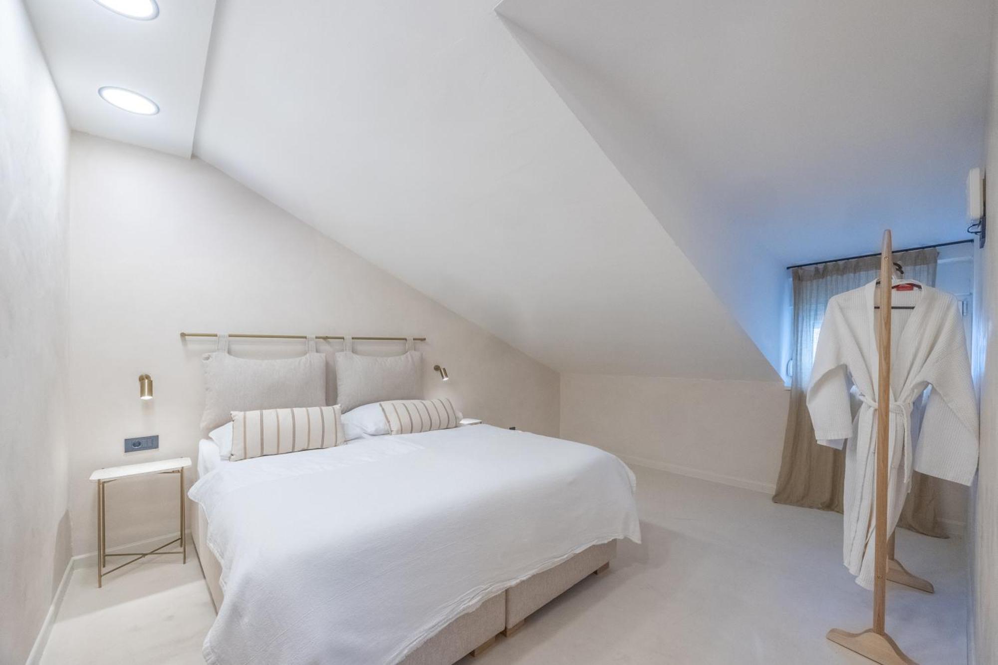 Lo͝Or Luxury Retreat Hotel Stobreč Buitenkant foto
